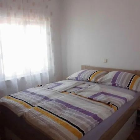 602 Apartment Lopar